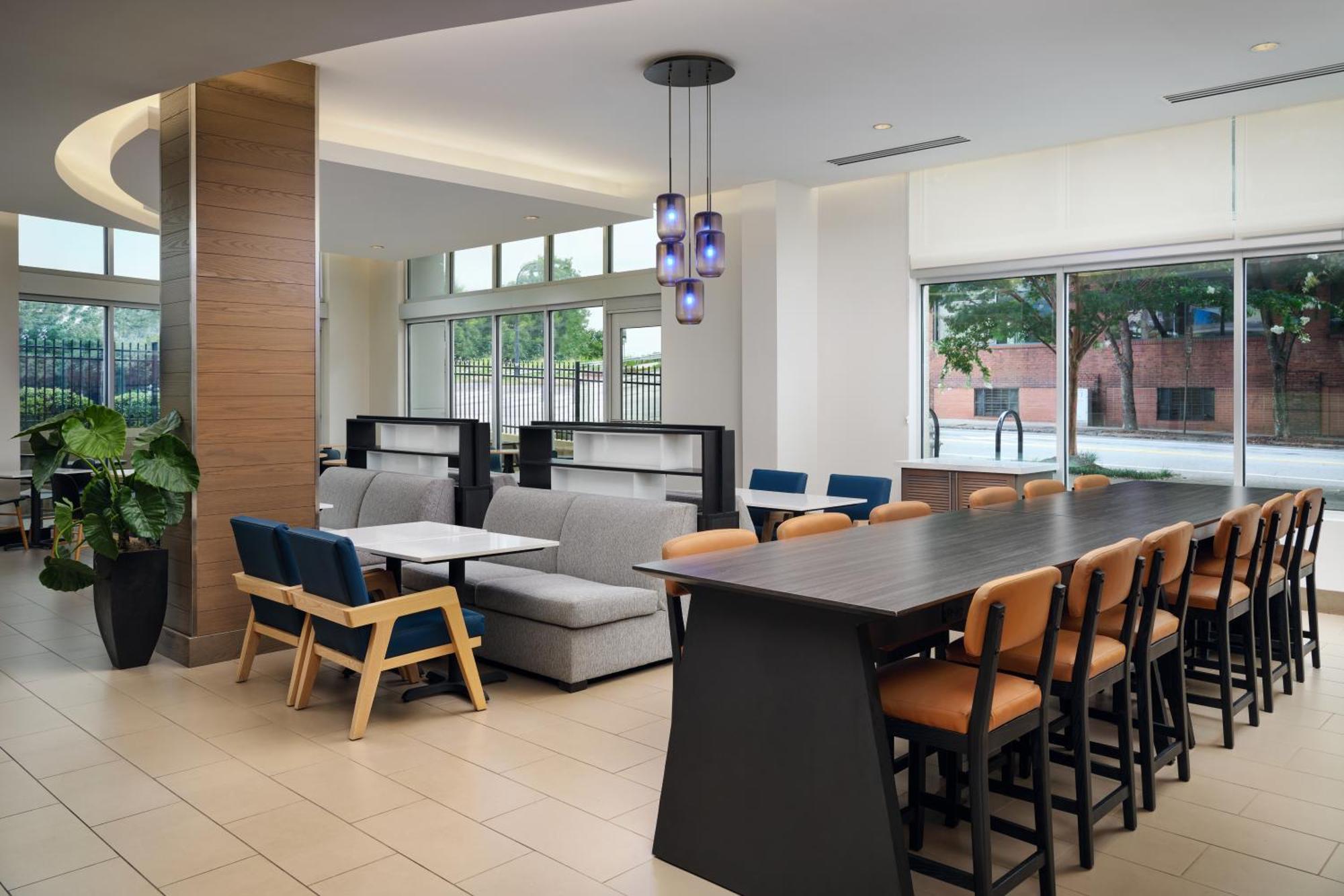Hyatt House Downtown Hotel